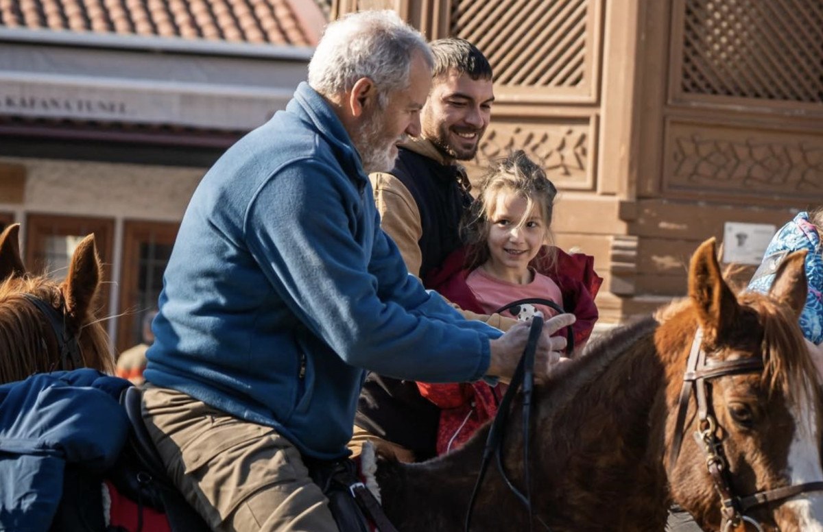 endulusten mekkeye at ustunde hac yolculugu 2