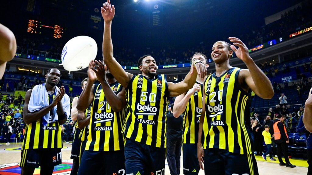 euroleaguein 24 haftasinda temsilcilerimiz 2de 1 yapti AZgweuN3