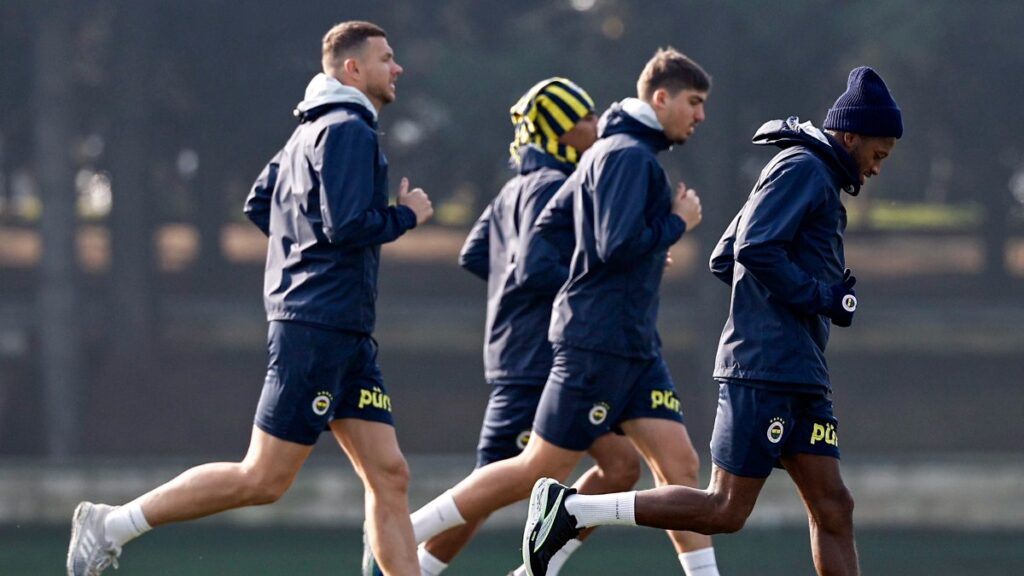 fenerbahce rizespor macinin hazirliklarini tamamladi lTDkrI2a