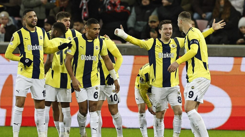 fenerbahce rizespor macinin muhtemel 11leri 1gSnSUw7