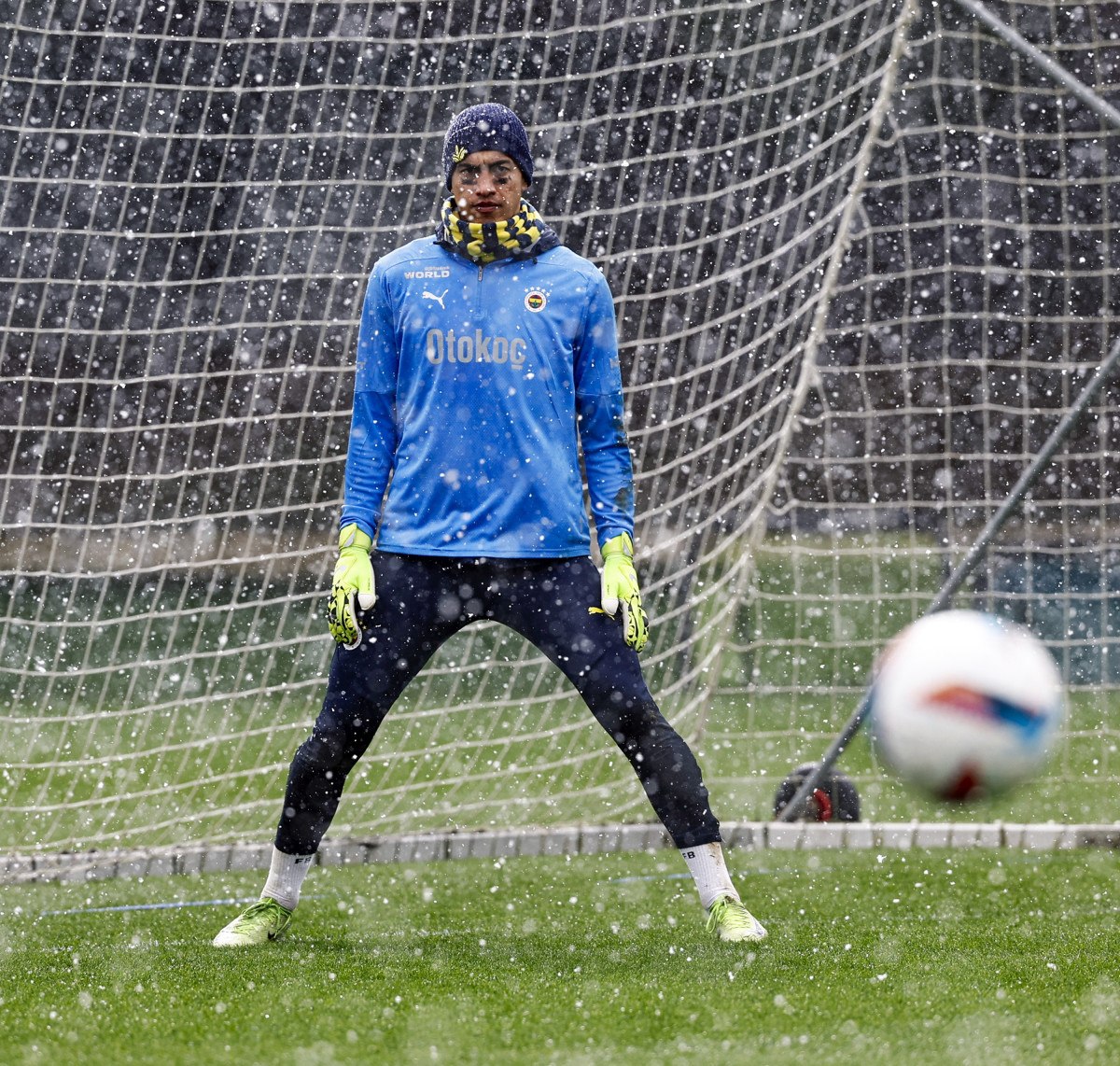 Fenerbahçe'de, Alanyaspor maçının hazırlıkları başladı 3 fenerbahcede alanyaspor macinin hazirliklari basladi 2 vb6cmway