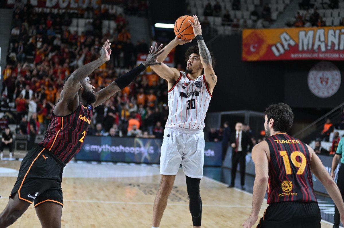 galatasaray manisa basketi yendi 2 nucWetBk