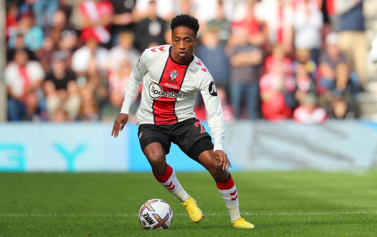 galatasarayin kyle walker peters icin yaptigi teklif 0 k2COeGlm