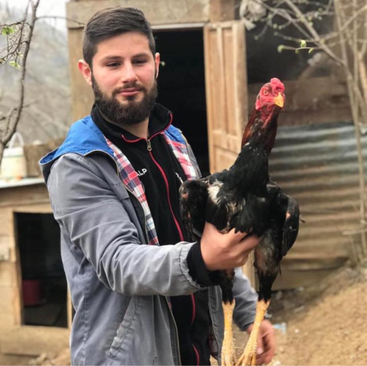 giresunda asker ugurlamada maganda kursunu yaraladi 0 uAVnHMc9