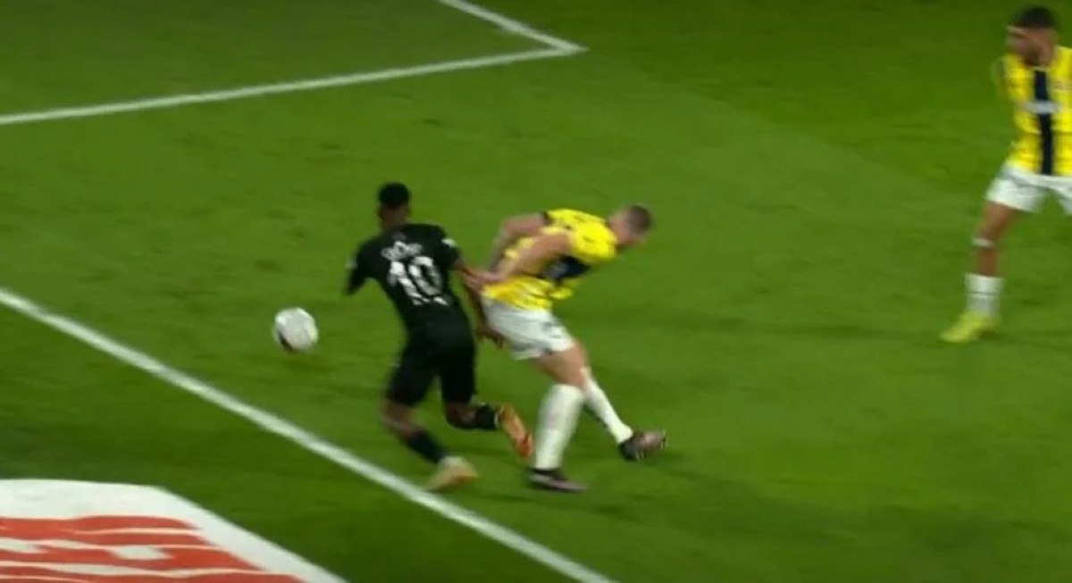 hakem yorumculari fenerbahce rizespor macini degerlendirdi 0 Gcl8UWsq