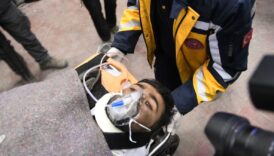 hatayda 260 saat enkaz altinda kalan depremzede konustu kendi idrarimla beslendim l6i4Gilv