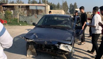 hatayda kontrolden cikan arac dereye uctu QSCWzzex