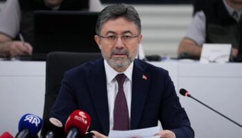 ibrahim yumakli deprem bolgesine 30 milyar lira tarimsal destek odemesi yapildi cybzp7Ec