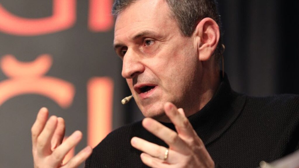 ishak reynadan kitaplarin yolculugu adli rehber kitap 81RG6lQ2