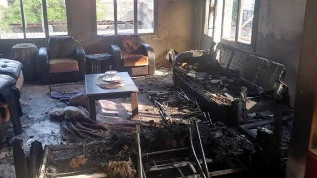 ispartada yanginda mahsur kalanlarin imdadina itfaiye yetsisti 9qXaAKaf