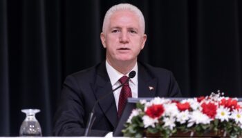 istanbul valisi gul ruhsati ya da isletme belgesi olmayan oteller kapatilacak qeRdvrQb