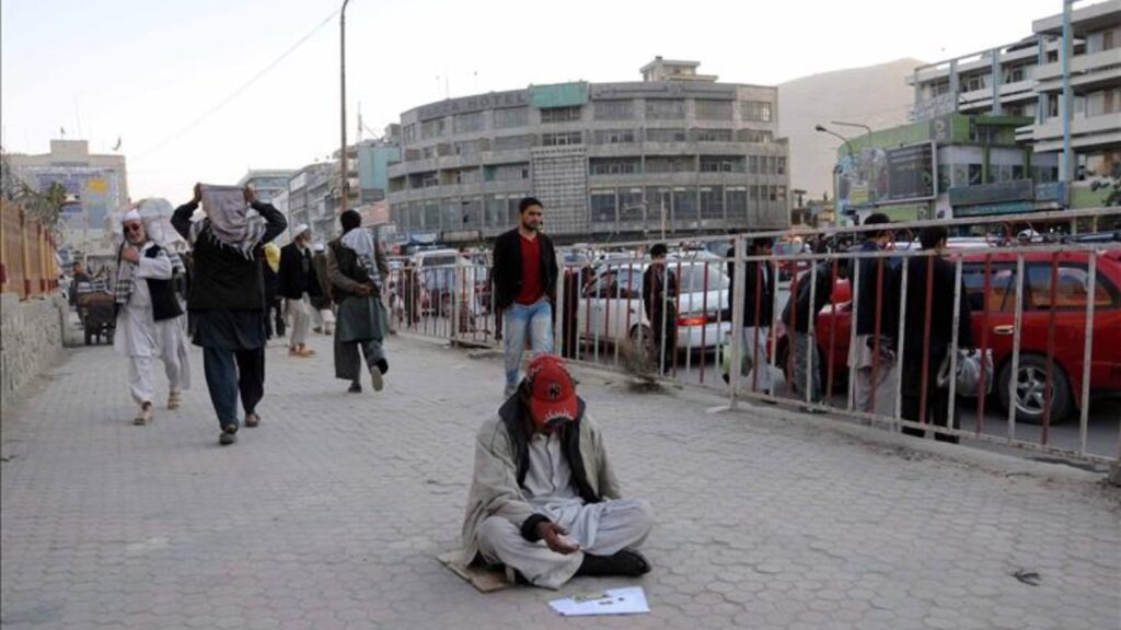 istanbulda 19 ayda 80 bin dilenci tespit edildi 16 bini cocuk cXspqKlU