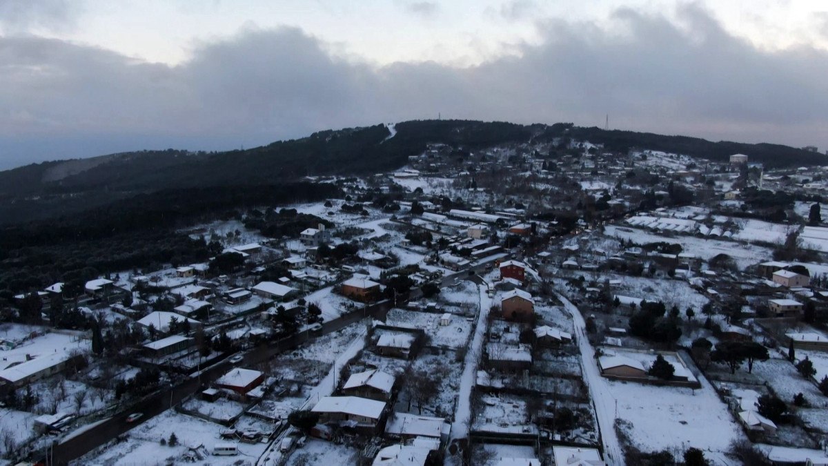 istanbulda kar yagisi etkisini surduruyor 10 HyZWSCva