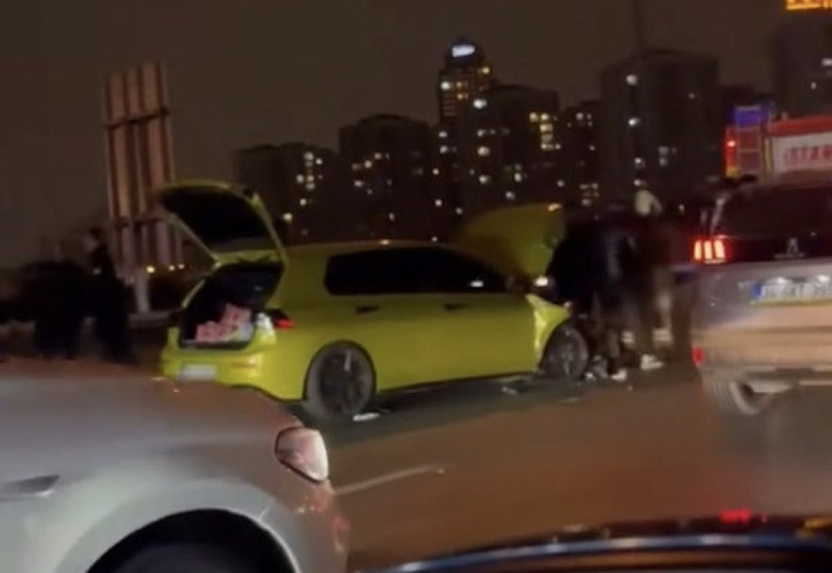 istanbulda makas atan suruculer kaza yapti 0 j4CTVlrl