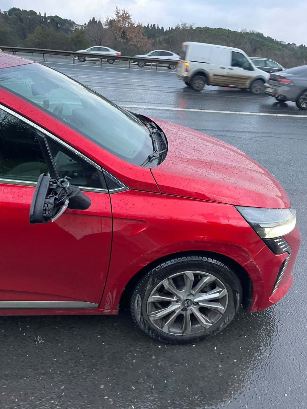 istanbulda makas atan suruculer kaza yapti 1 Y1Qu5iyb