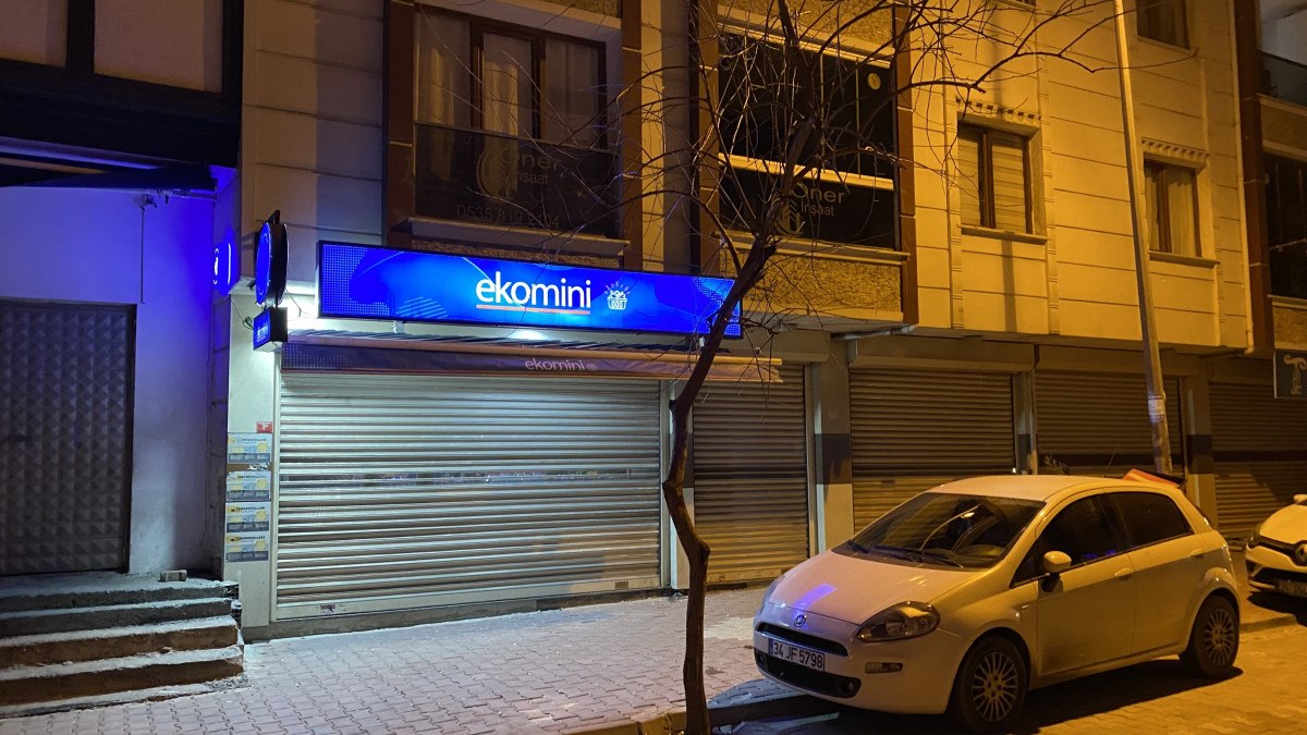 istanbulda market kursunlandi 1 yarali 2 qX37Ishu