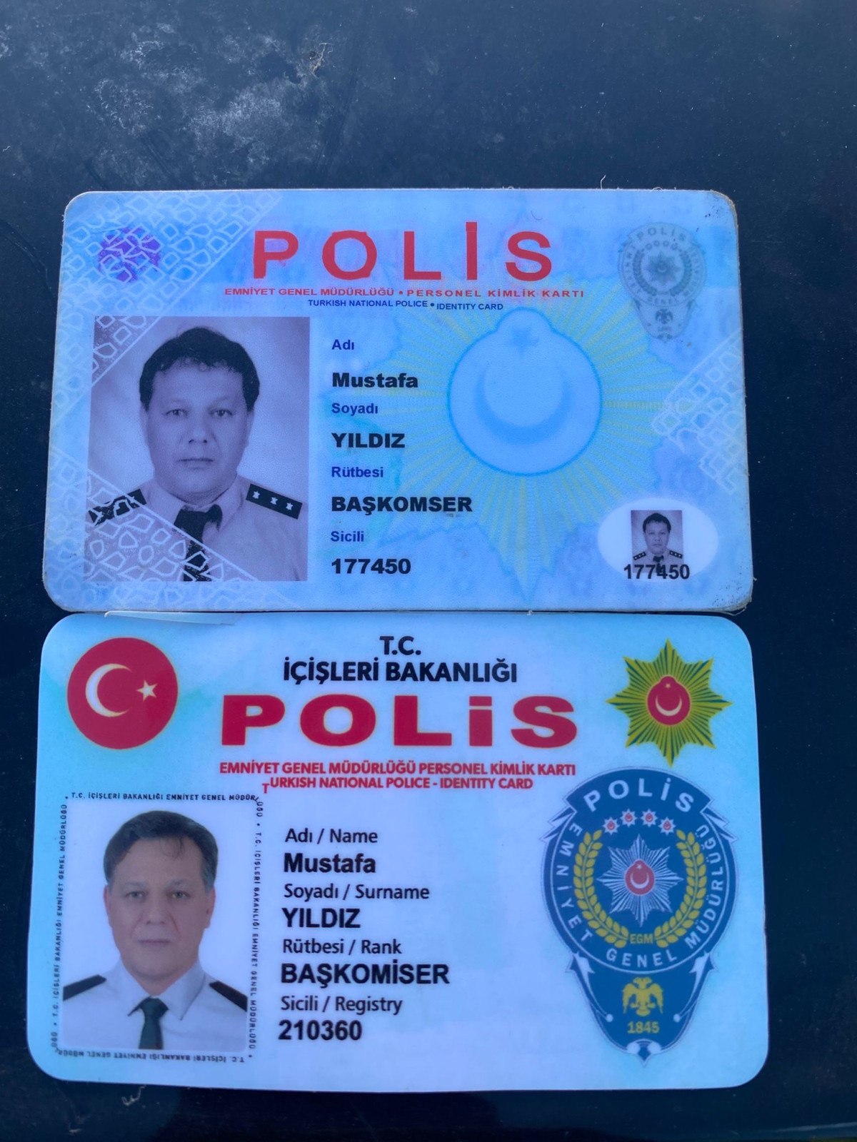 istanbulda sahte polisi kartindaki yazim hatasi yakalatti 4 G7BhRJeN