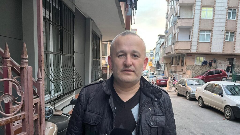 istanbulda taksiciyi 235 bin lira dolandirdilar m1Bi2sRJ