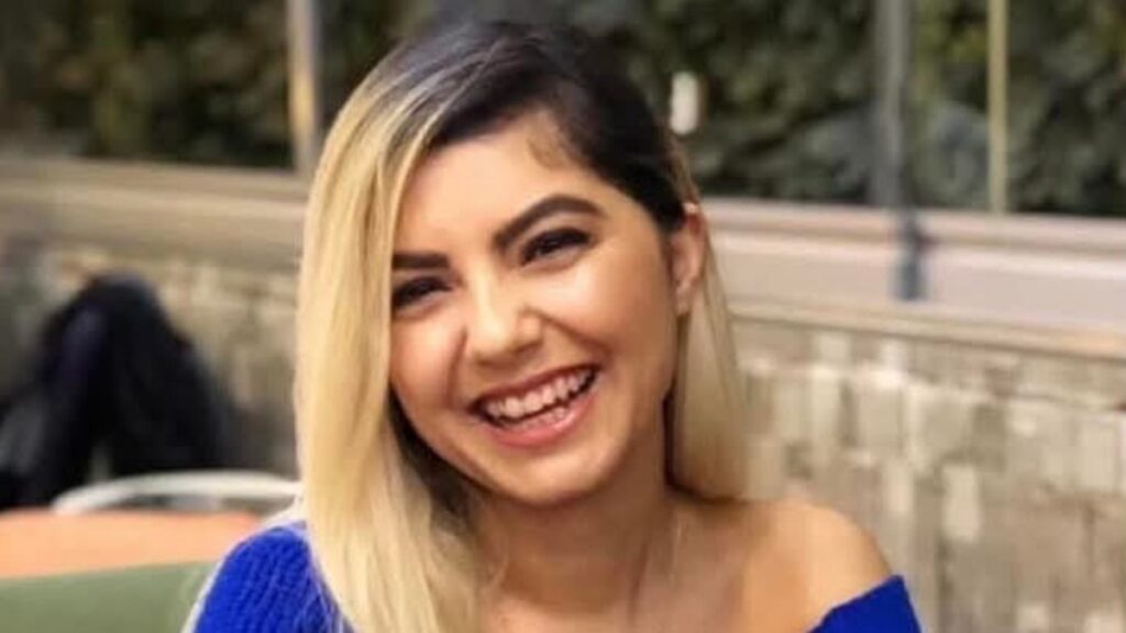 izmirde dogumda beyne pihti atan ozge hemsire hayatini kaybetti 5ZFRMqt7