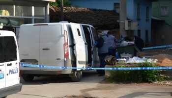 izmirdeki 56 milyonluk banka soygunu 4 kisi tutuklandi DWPnWmqT