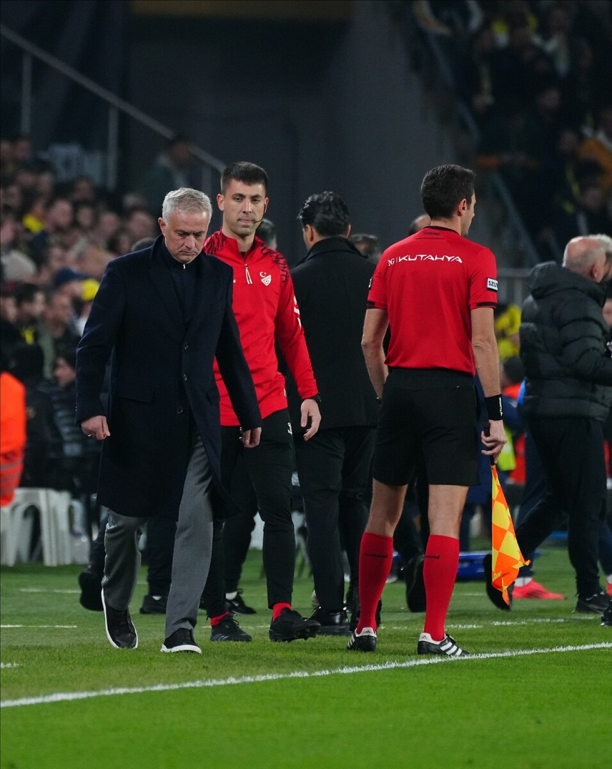 jose mourinho portekiz basininda mansetlerde liderligin kokusunu aldi 0 tWakjU6X