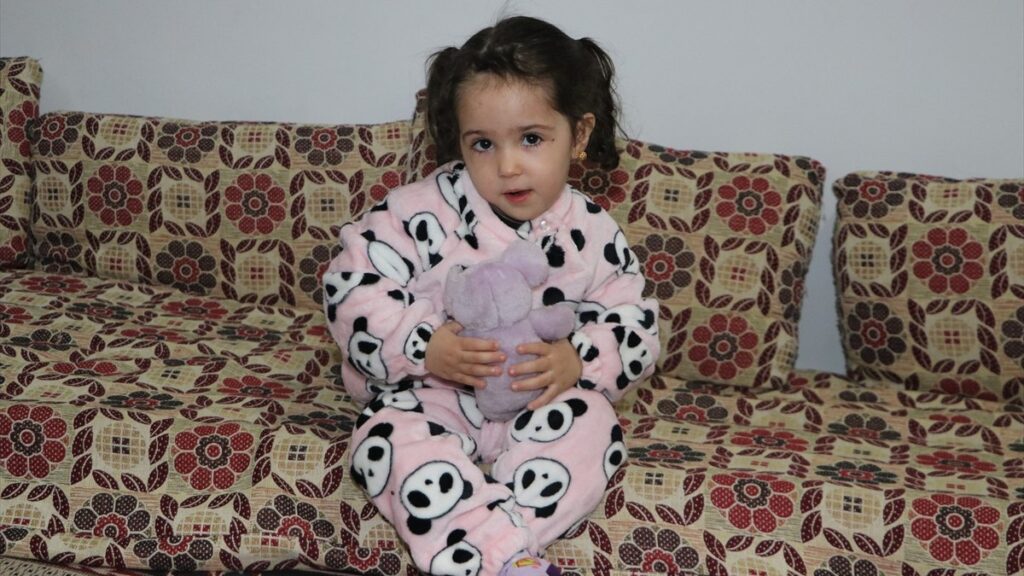 kahramanmaras depreminden kurtarilan enkaz bebek 2 yasinda gdPtALpe