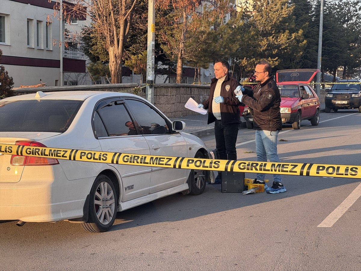 kayseride iki grup arasinda silahli kavga 3 yarali 3