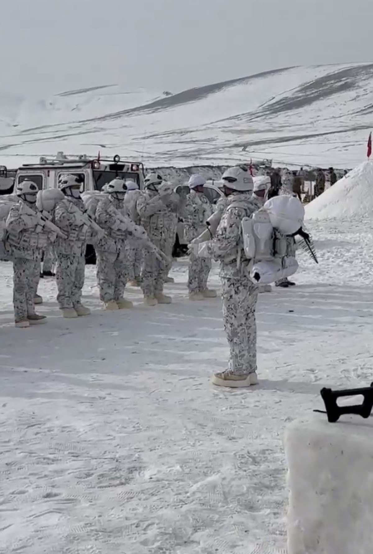 kis 2025 tatbikati suruyor komando andi okundu 0 6p8PYjLe