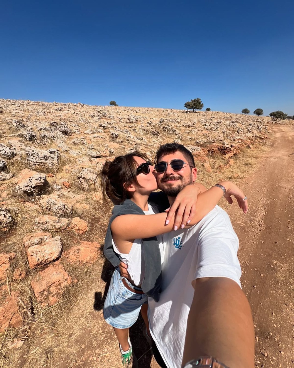 kizilcik serbetinin dogasi gercekte bakin kimin sevgilisi meslegi sasirtici cikti 2 BqMrGN2L