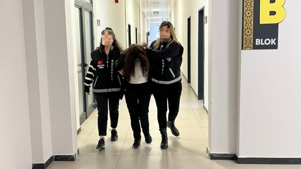 kocaelide aldatma tartismasinda kocasini olduren kadin tutuklandi kSZxRxdv