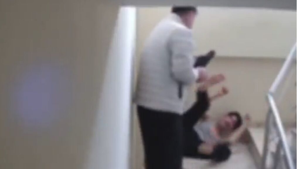 kocaelide engelli cocuklarini doven anne ve baba serbest birakildi 2PCk3WTf