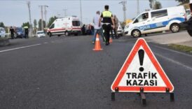 kocaelide jandarma trafik araci kaza yapti QQ9BCe9h