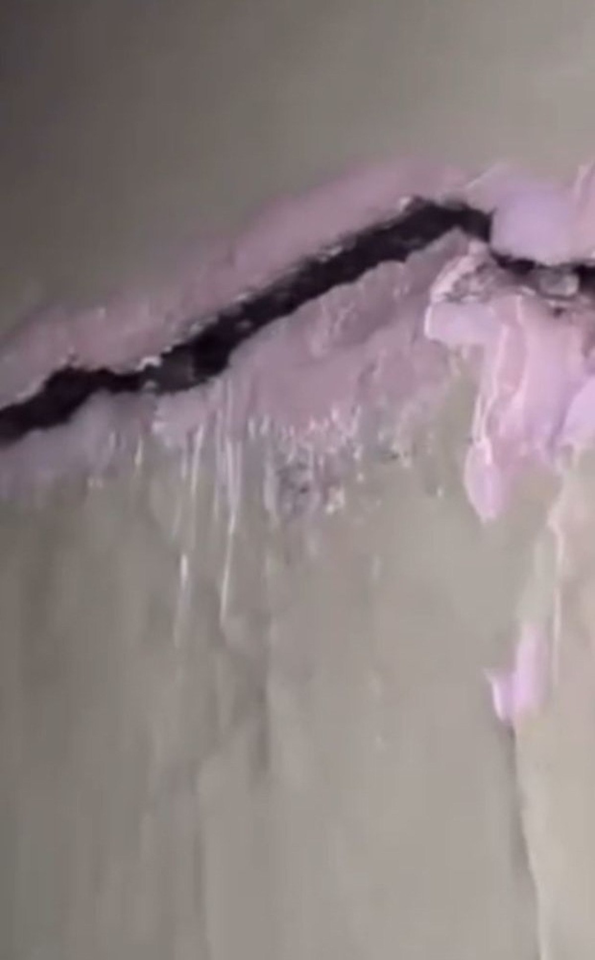 Konya'da 5 katlı bina, çökme riski nedeniyle boşaltıldı 4 konyada 5 katli bina cokme riski nedeniyle bosaltildi 3