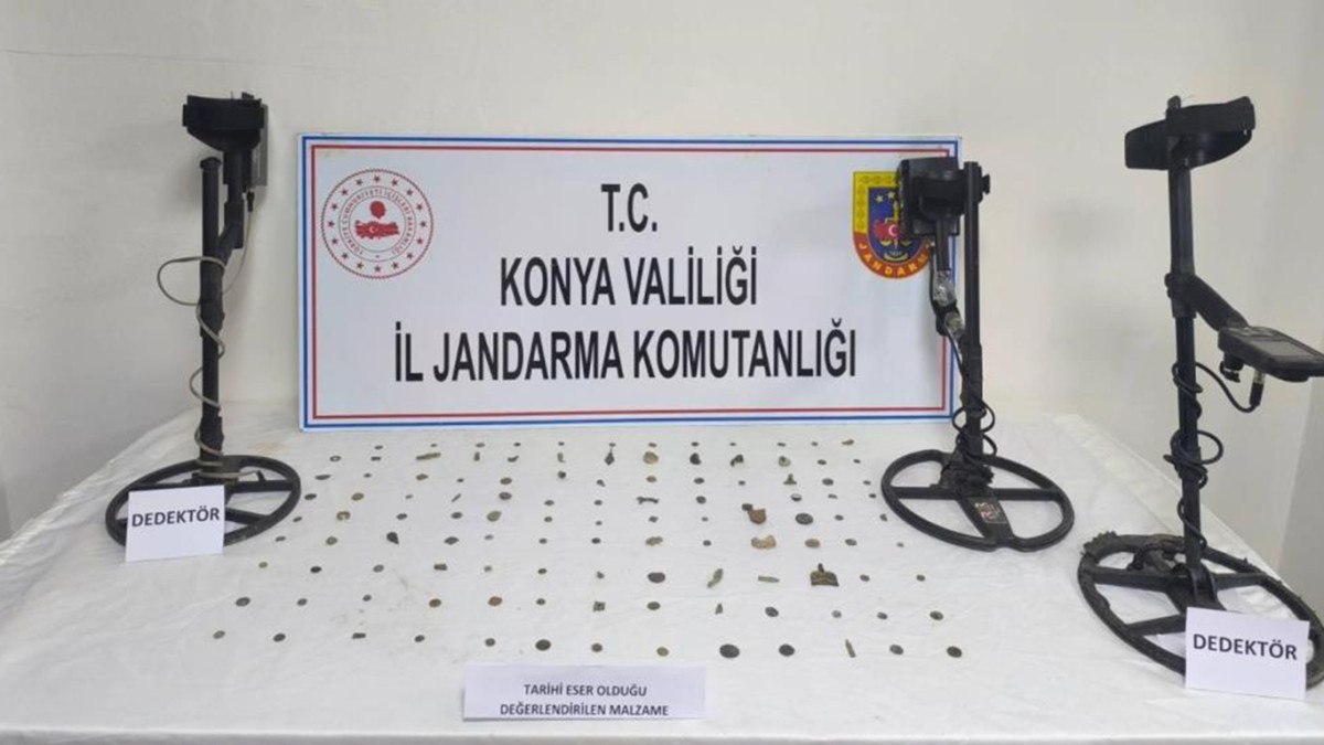 konyada cok sayida kacak silah ele gecirildi 2 Q2Mrnyui