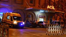 mardinde 4uncu kattan dusen bebek yasam savasi veriyor ELpFviGN