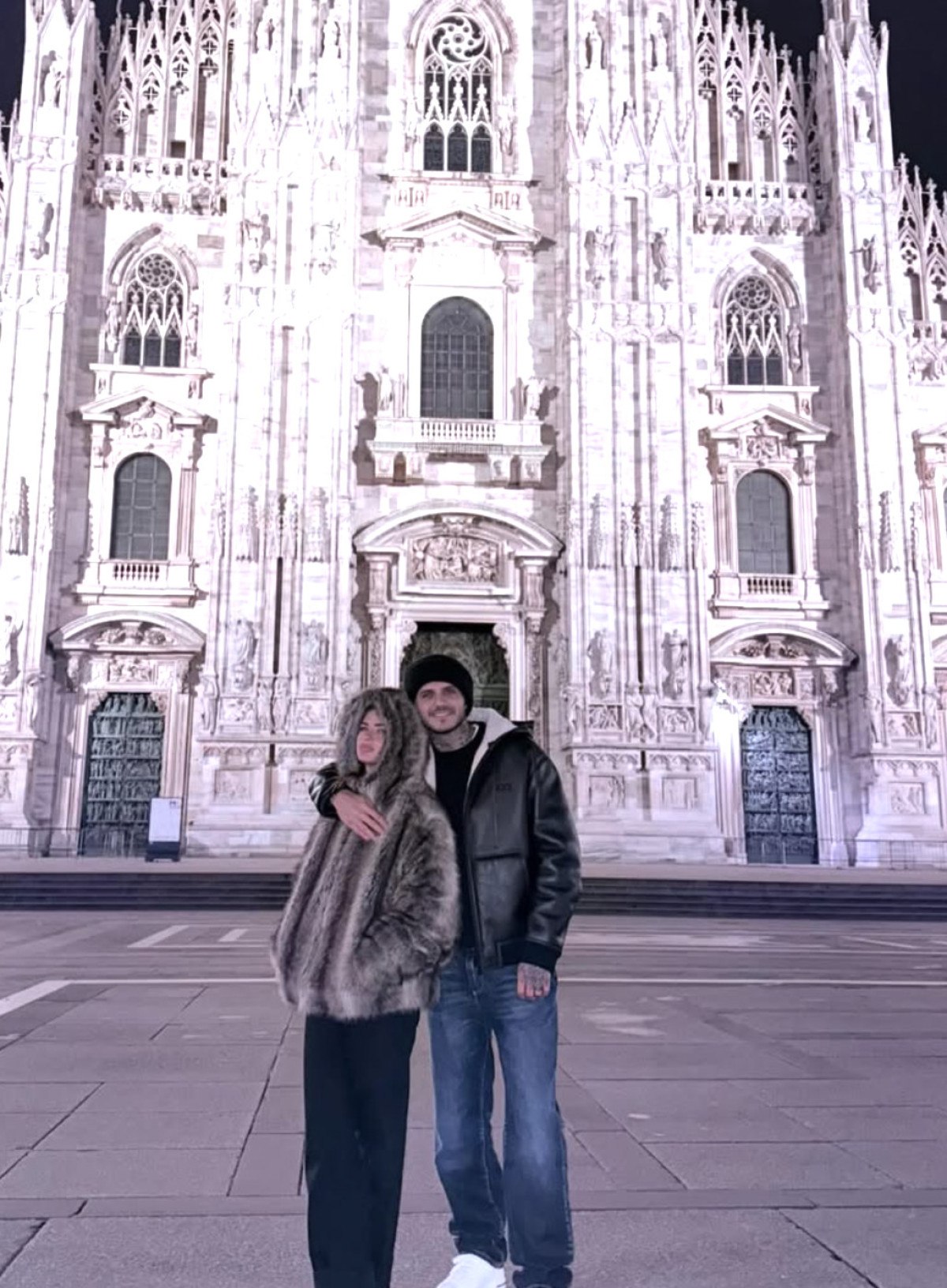 mauro icardiden sevgilisiyle ask dolu paylasim 2 BYSa6jEm