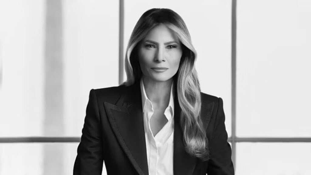 melania trumpin beyaz saraydaki resmi portresi gundem oldu 9OK5HchL