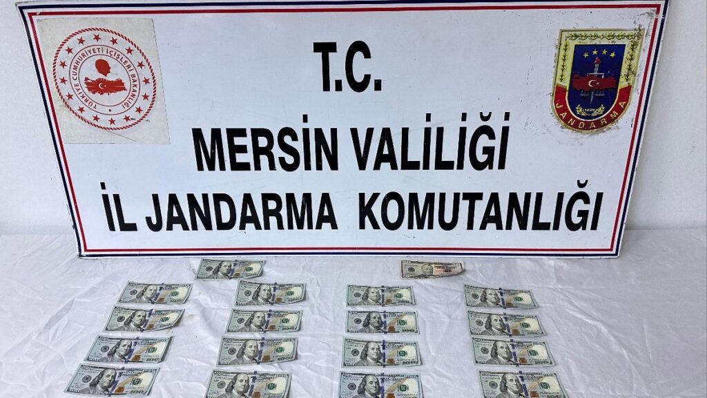 mersinde sahte dolarlar ele gecirildi sU8EmLTE