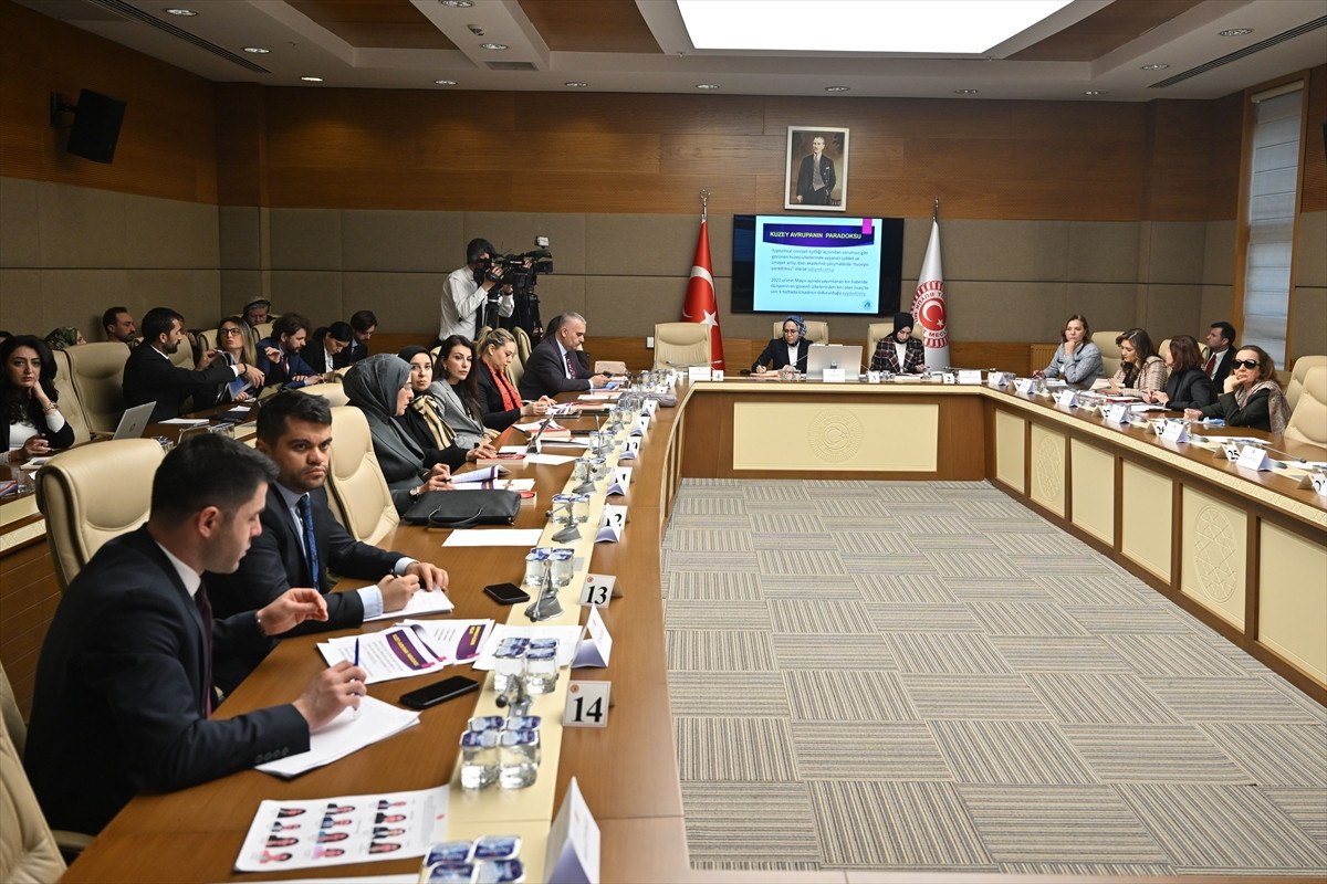 milletvekillerinin dijital siddet isyani cok dertli oldugumuz bir konu 0 zQBrsqp8