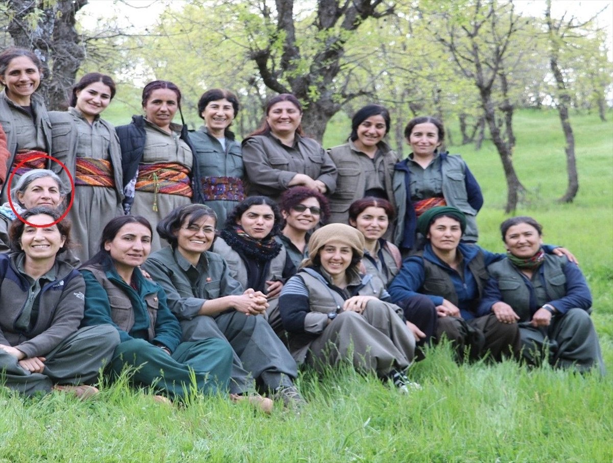 mitten suriyede nokta operasyon pkkli terorist siraz omer olduruldu 2 OhfrhF2F