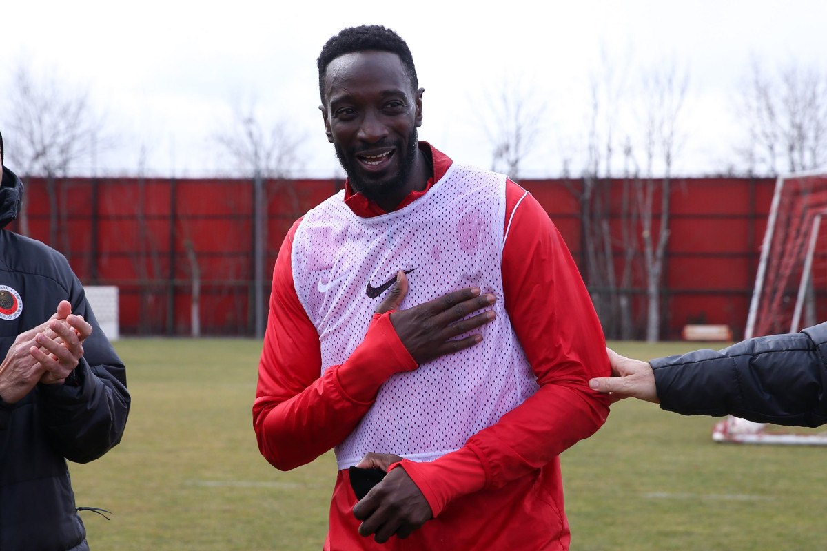 mustapha yatabare futbolu birakti 0 hGiVGlPS