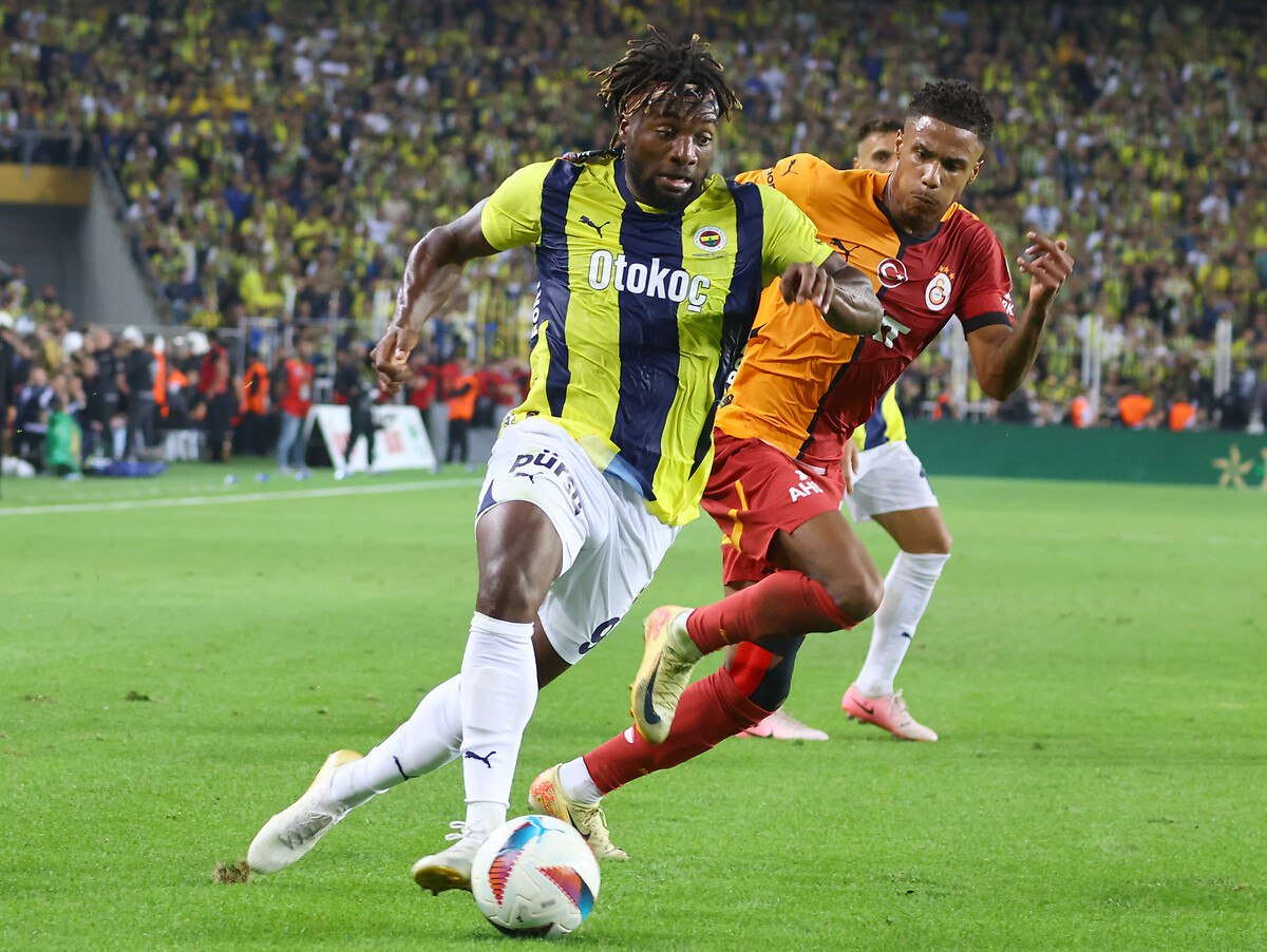 napoli saint maximin yerine okaforu aldi 1 XRfhB5ZE