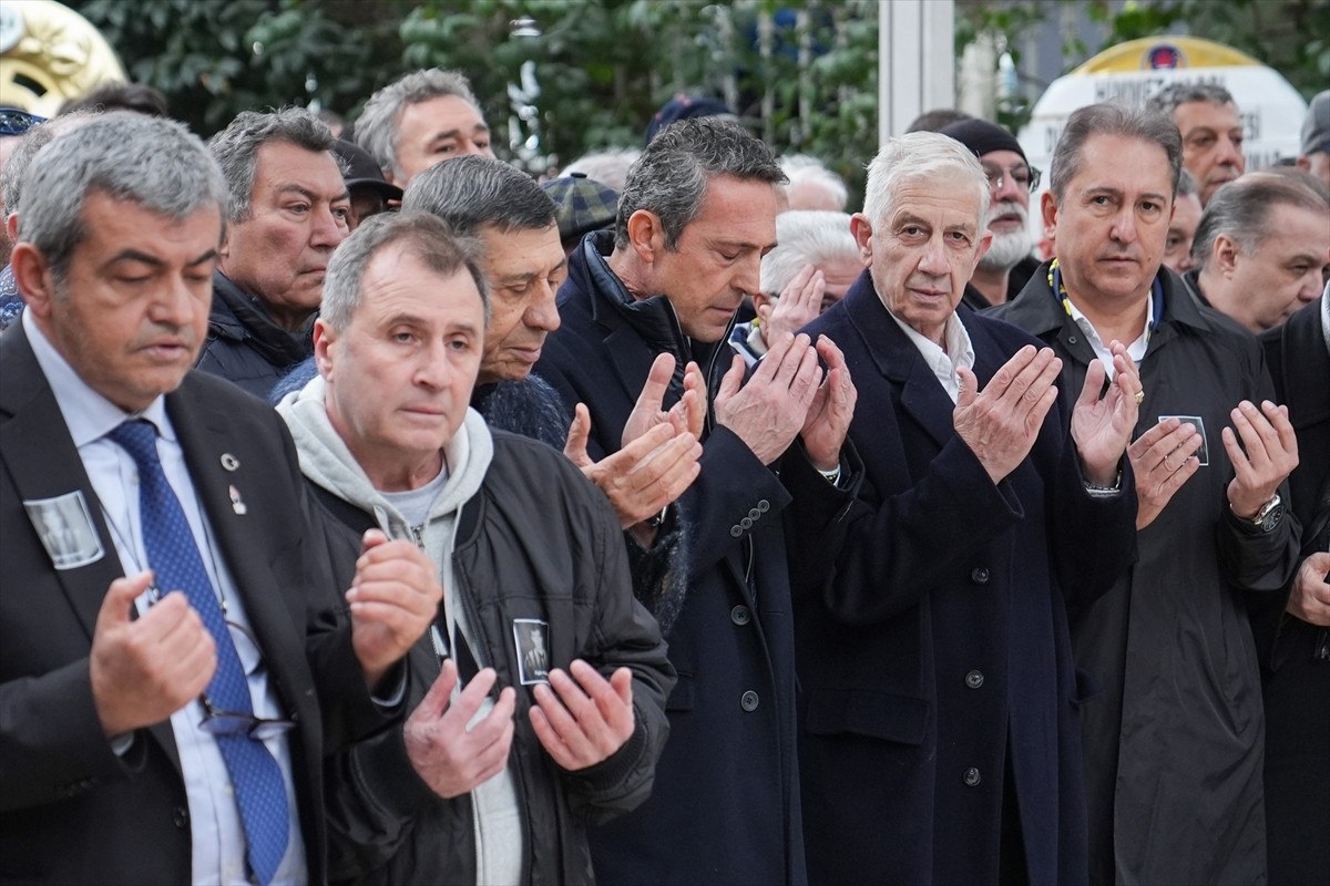 ogun altiparmak son yolculuguna ugurlandi 5 4rgQzuzY