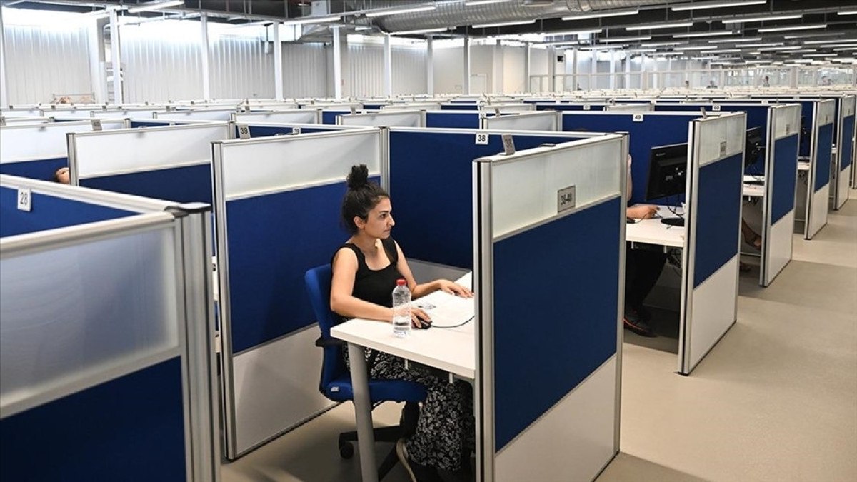 ÖSYM: e-YDS yarın 4 ilde düzenlenecek 1 osym e yds yarin 4 ilde duzenlenecek 0 RsRBnp3j