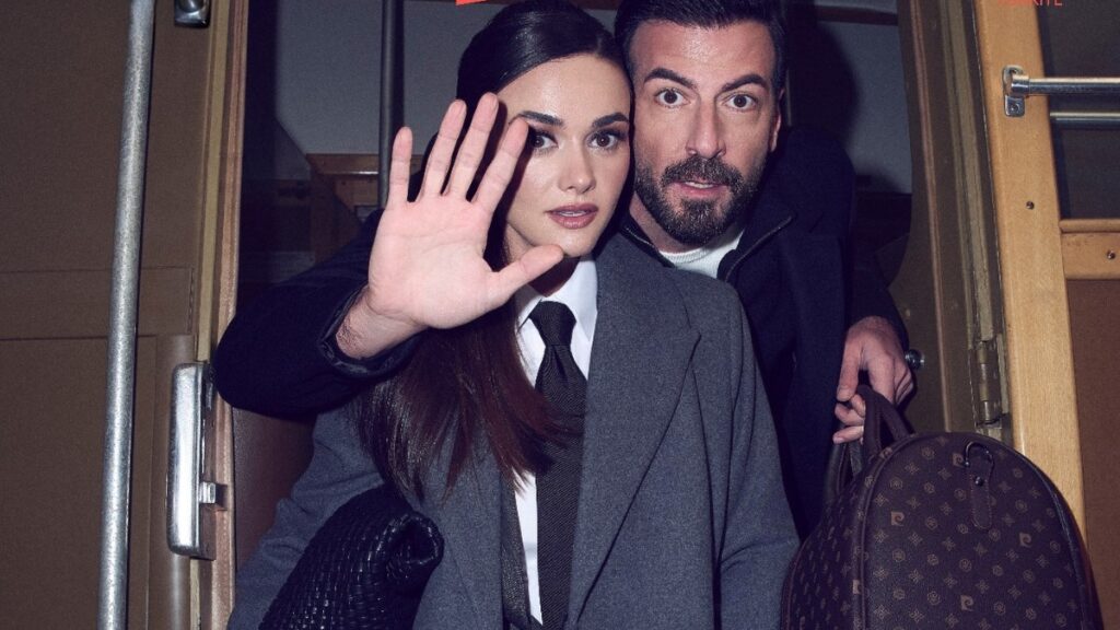 oyuncu hande soral 38 yasina girdi aile arasinda kutlama yaptilar JB5Tt7Vg