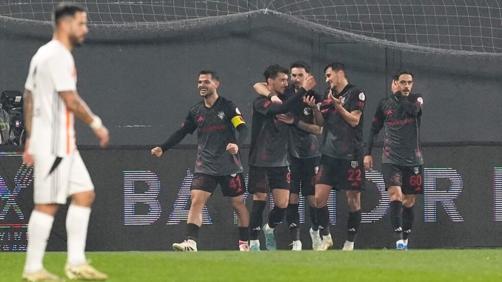 pendikspor konugu adanasporu tek golle yendi OJ8j57bp