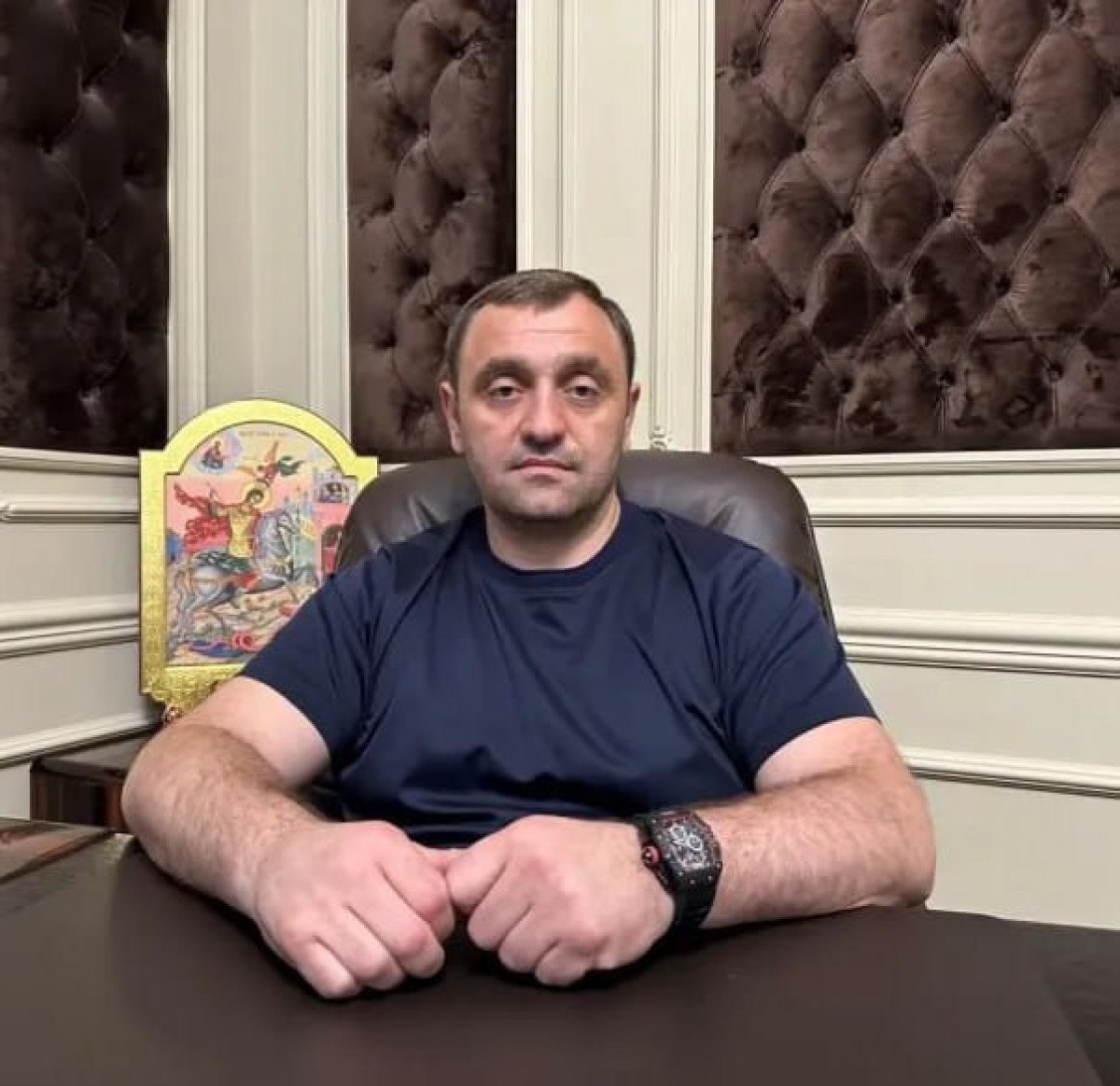 Rusya'da suikast: Ukrayna'ya karşı savaşan Arbat Taburu'nun lideri Sarkisyan öldü 2 rusyada suikast ukraynaya karsi savasan arbat taburunun lideri sarkisyan oldu 1 4PfS8rJJ