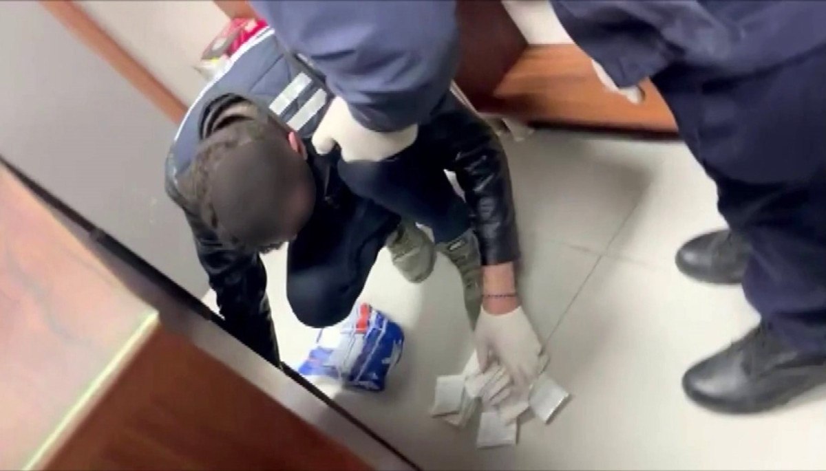 sakaryada taklit ettikleri kargo araciyla kacakcilik yaparken yakalandilar 2 IL1wC5hH