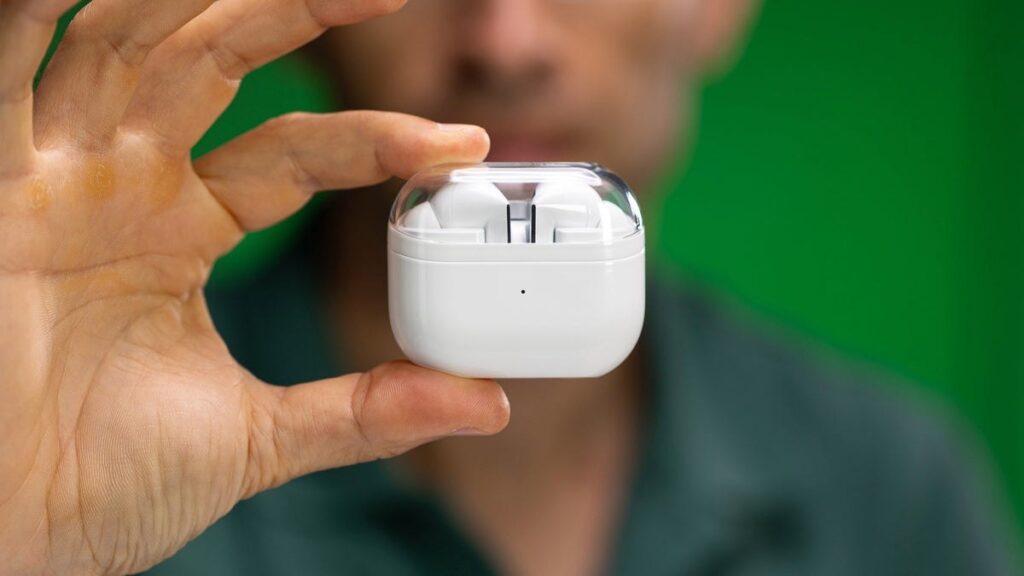 samsungdan kulakliklar icin yeni patent kablosuz ses aktarimi 99uESx3g