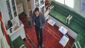 sanliurfada camide hirsizlik LP4EDIU7